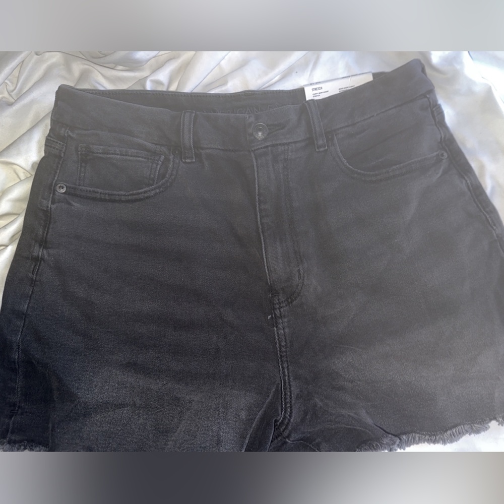 NWT American Eagle (AE) Black Curvy Mom Shorts